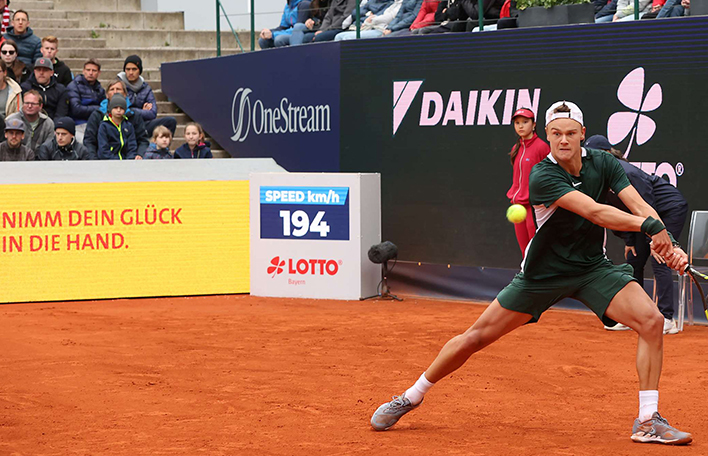 Holger Rune aus Dänemark. Der Titelverteidiger wird auch 2023 bei den BMW Open wieder aufschlagen.