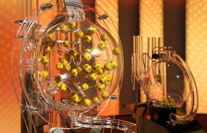 Ziehungsgeräte im Eurojackpot-Studio. Foto: Veikkaus/Mari Lehtisalo