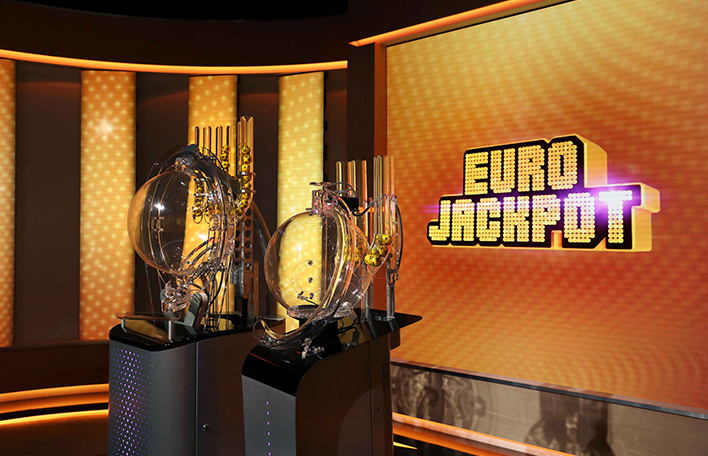 Ziehungsmaschinen im Eurojackpot-Studio. Foto: Veikkaus/Mari Lehtisalo