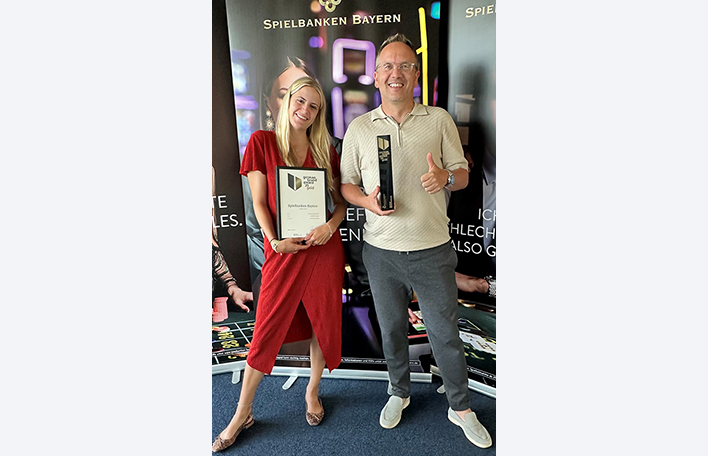 Freude bei den Spielbanken Bayern über den gewonnenen German Brand Award. Foto: SLSV