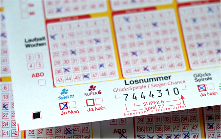 Genau 1.077.777 Euro für Spitzengewinn im Spiel 77 gehen nach Bayern